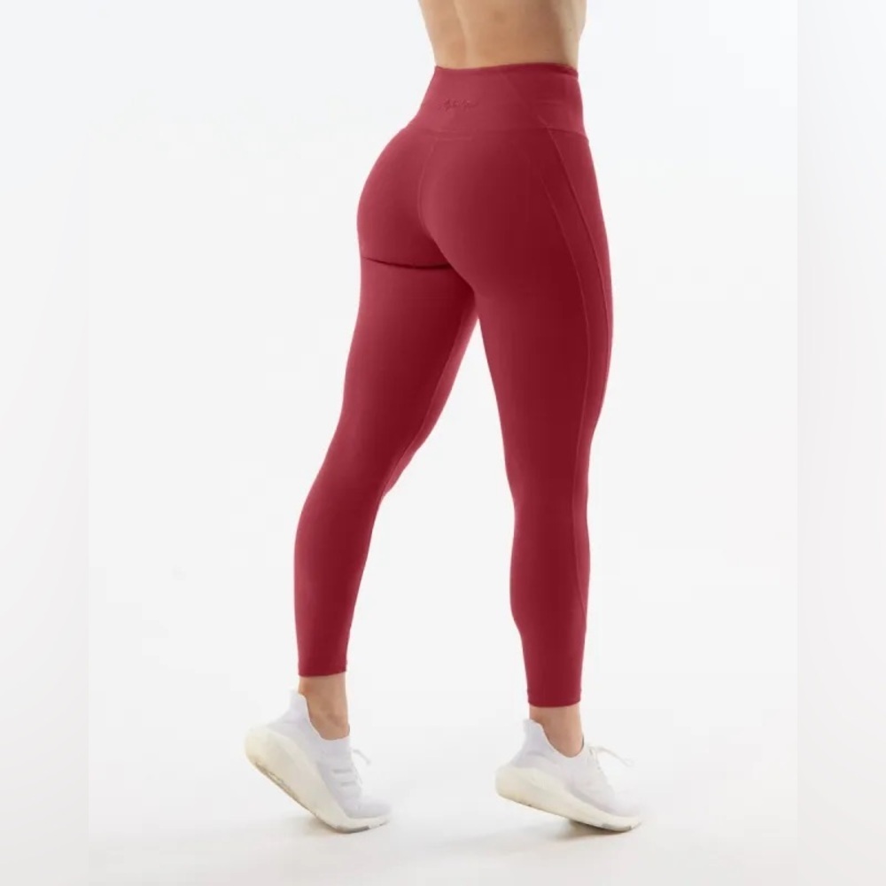 Alphalete Pulse Surge Leggings- Tartan Red
